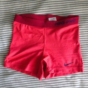 Nike Pro Shorts Orange/Pink
